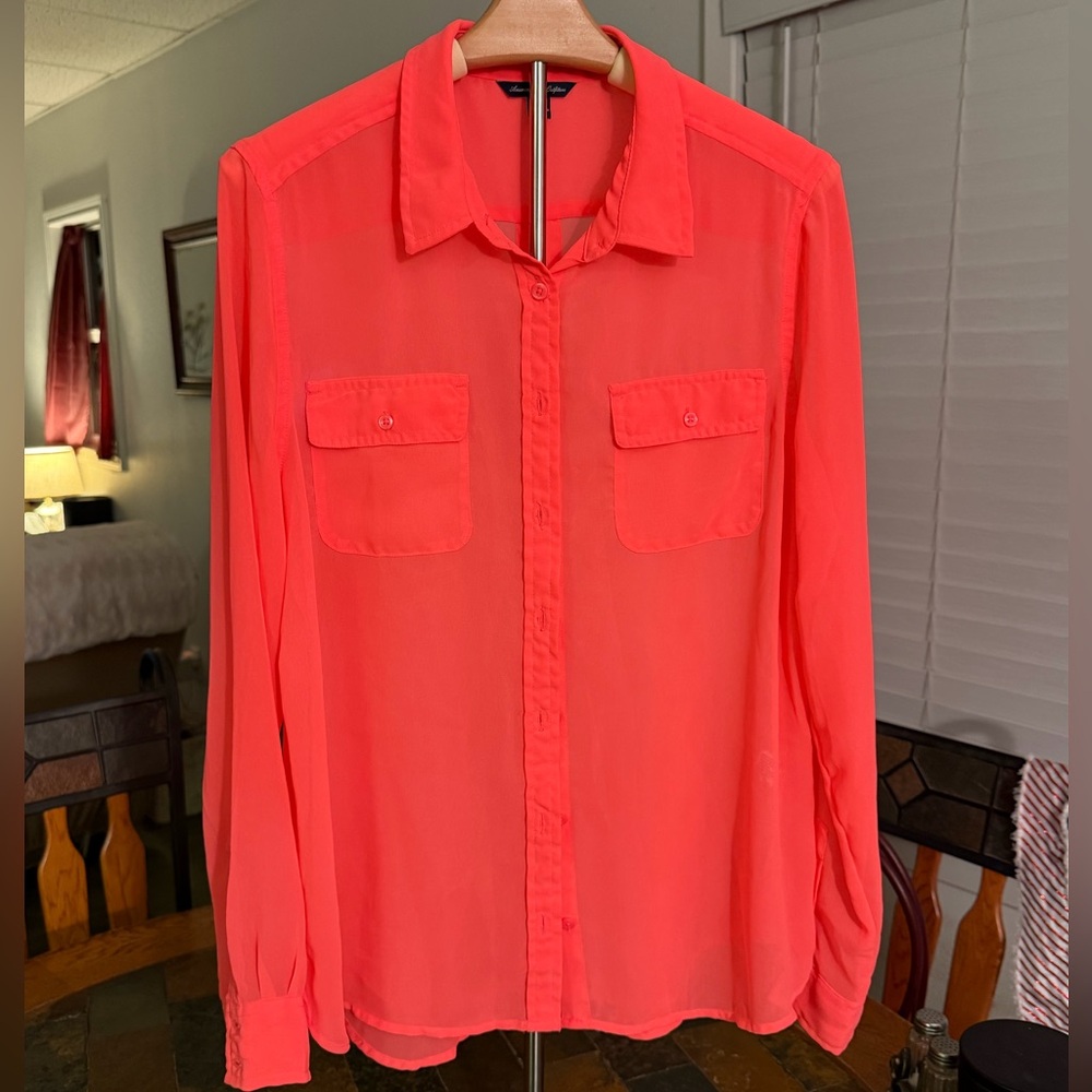 🦅 American Eagle Outfitters Bright Coral sheer Blouse size Lg